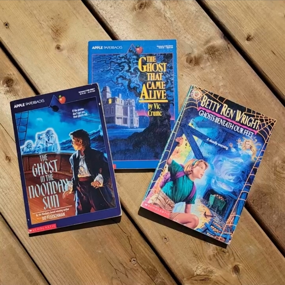 3 Book Bundle Scholastic Apple Paperbacks Vintage Ghost Chillers Readers Set 3